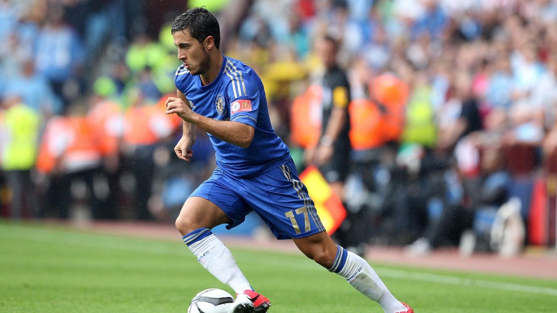 kaiyun开云·官方网站-_精彩配角：教练、裁判、工作人员幕后故事_，主教练当裁判